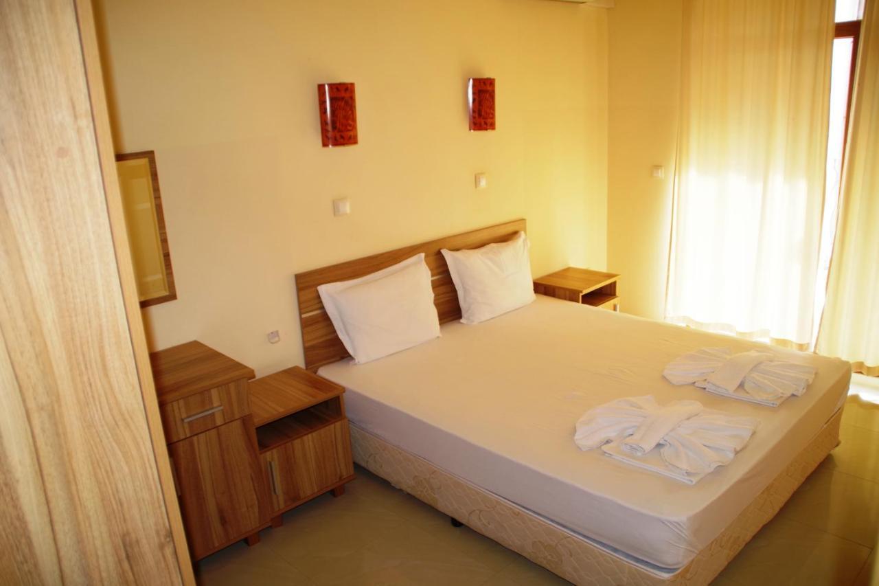 Azura Garden Apartments Τσερνομόρετς Εξωτερικό φωτογραφία