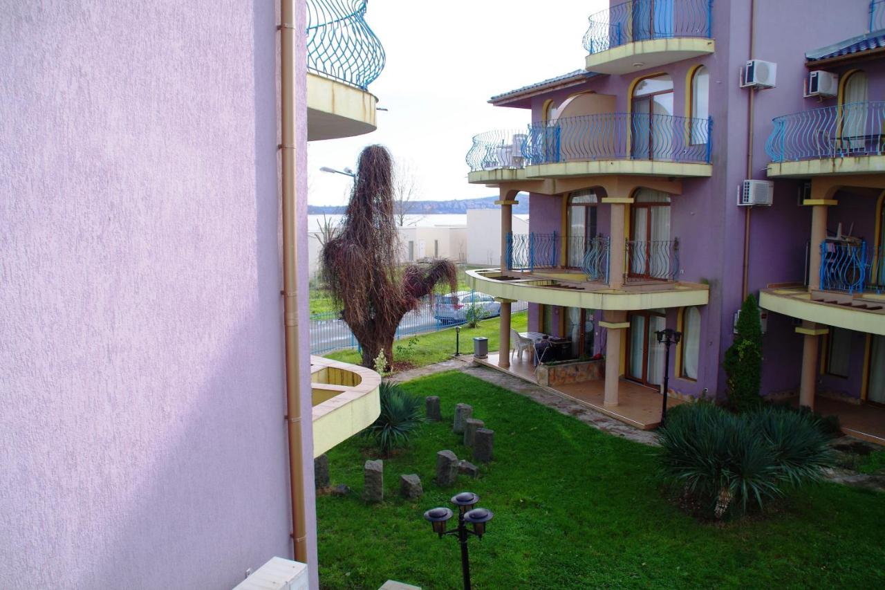Azura Garden Apartments Τσερνομόρετς Εξωτερικό φωτογραφία
