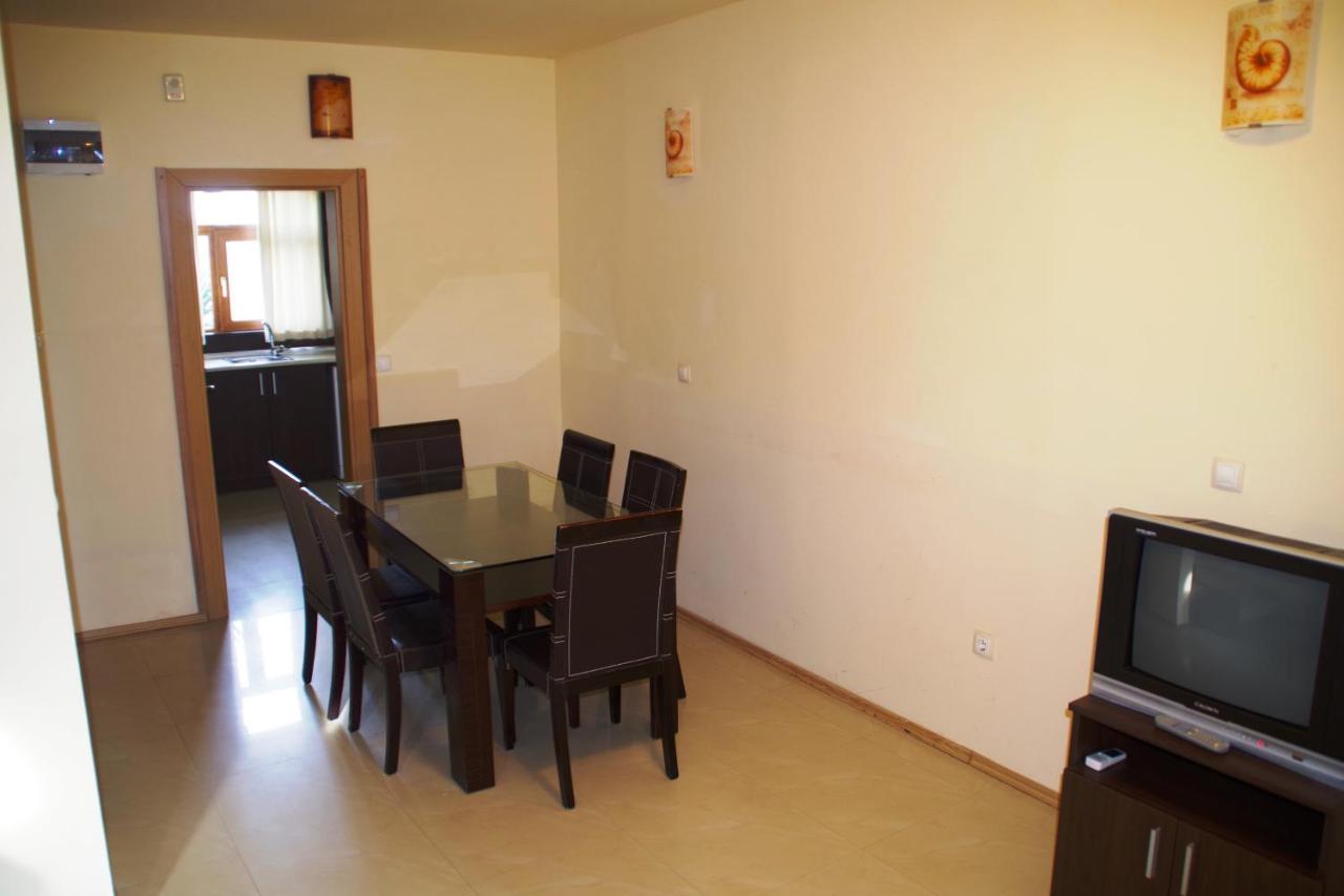 Azura Garden Apartments Τσερνομόρετς Εξωτερικό φωτογραφία